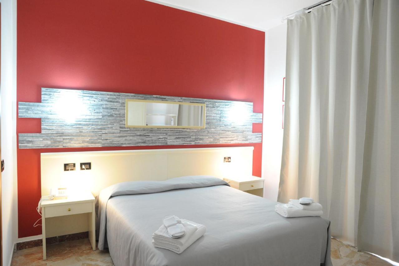 Hotel Del Ponte Cesate Екстер'єр фото